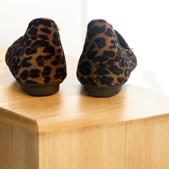 b.o.c. Born Concept Suree Loafer Women's 7.5 - Tan Leopard Print - Picture 4 of 8